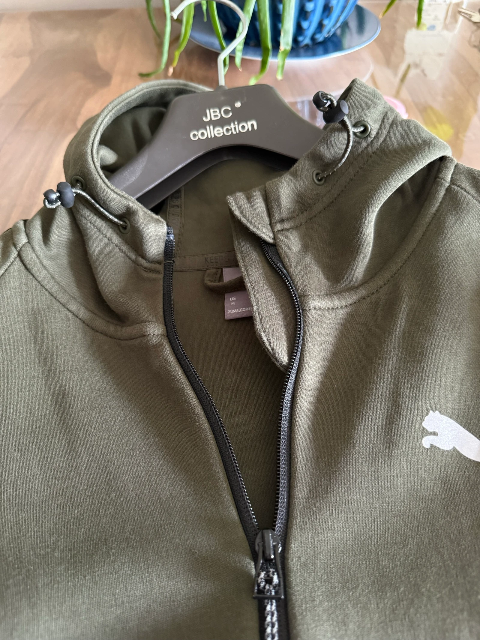 Veste de esporte Puma masculino M cáqui com capuz – Streetwear – Estado perfeito – photo 9
